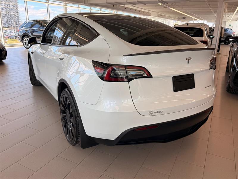 tesla Model Y 2024 - 4