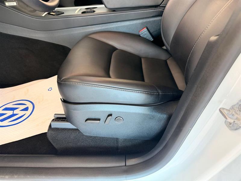 tesla Model Y 2024 - 13
