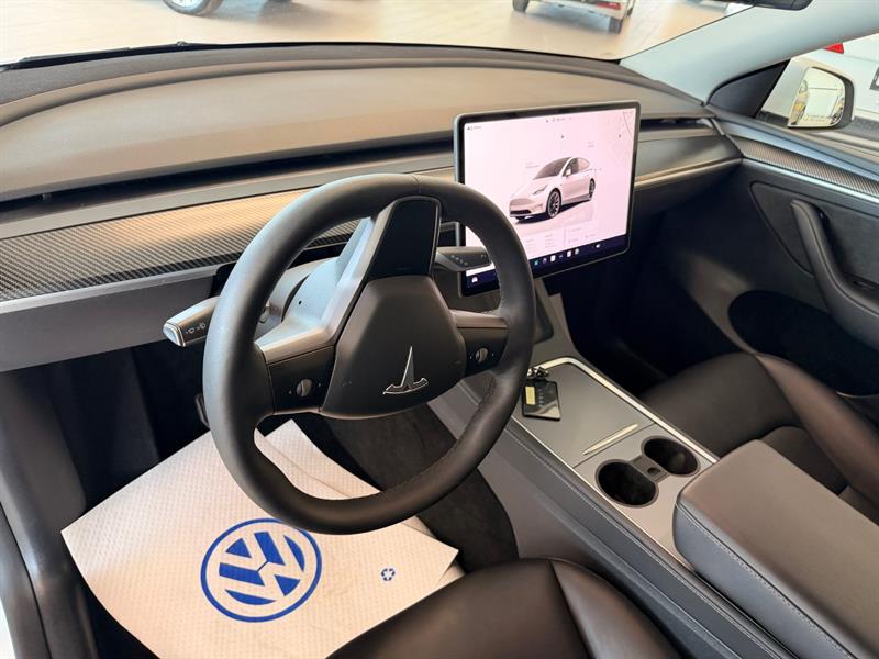 tesla Model Y 2024 - 14