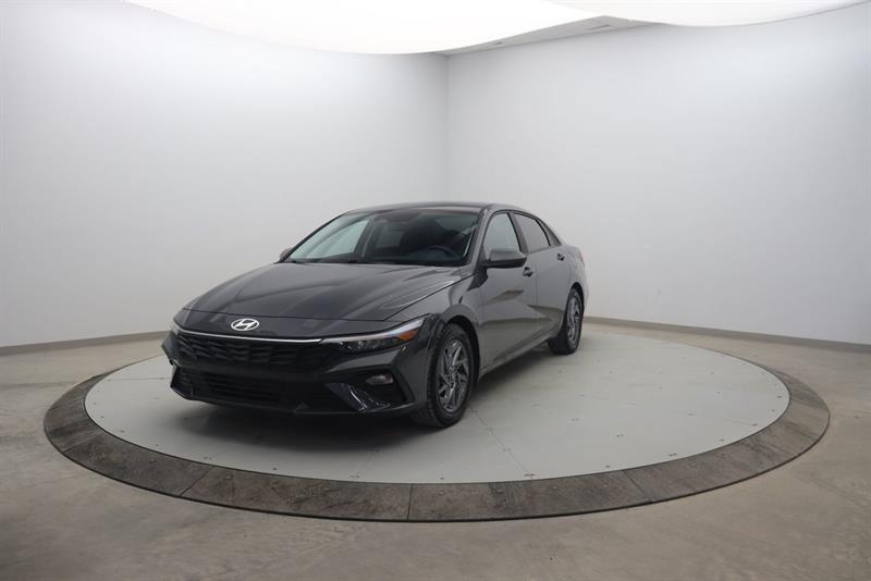 hyundai Elantra 2024