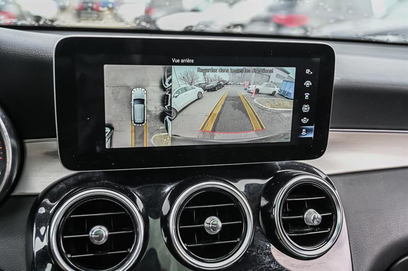 2022 Mercedes-Benz GLC - Image 15