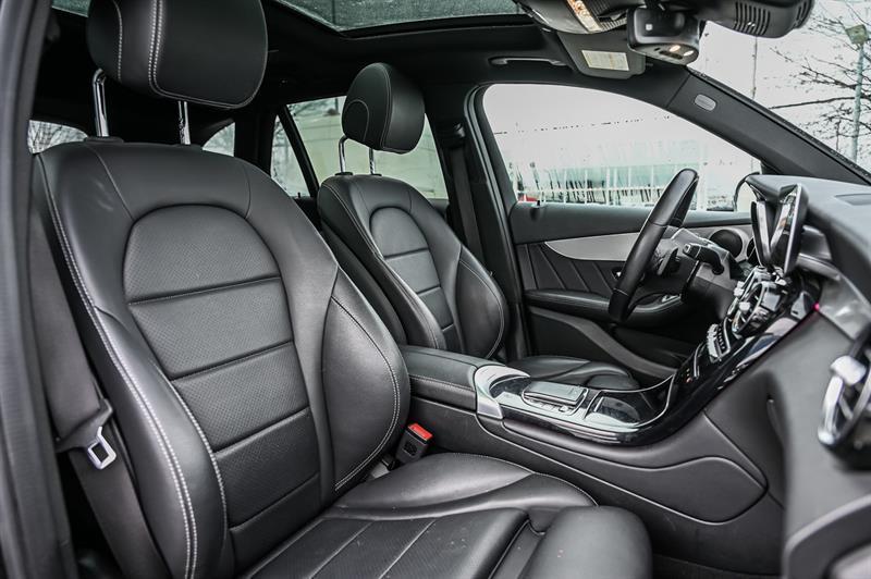 2022 Mercedes-Benz GLC - Image 23