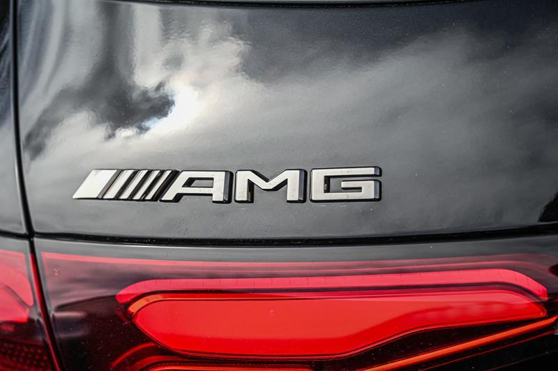 mercedes-benz GLC63 AMG 2025 - 15