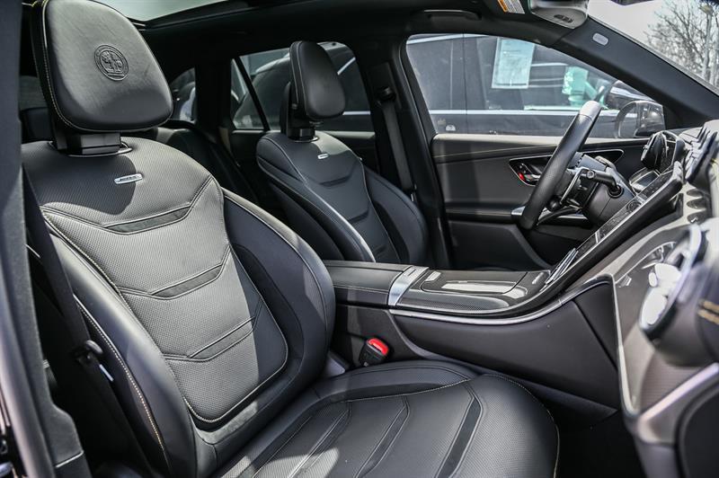 mercedes-benz GLC63 AMG 2025 - 32
