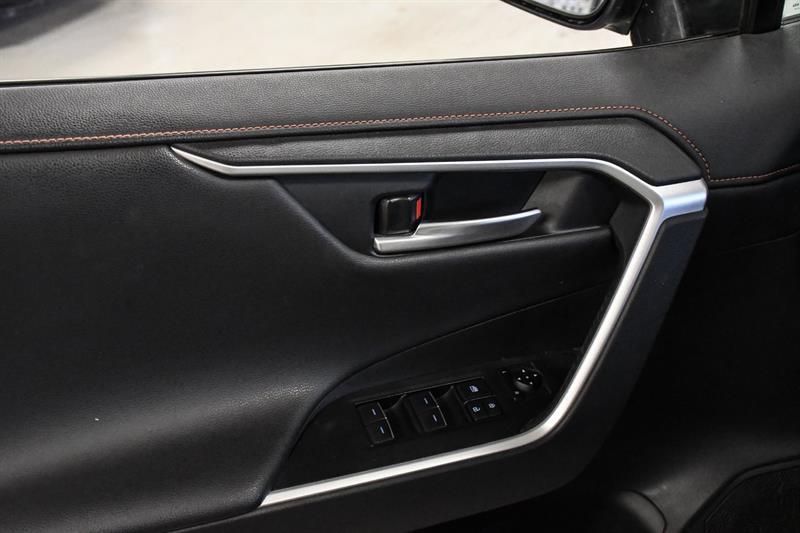 2024 Toyota RAV4 - Image 23