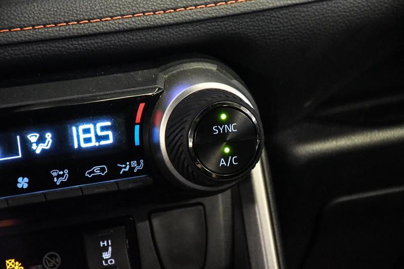 2024 Toyota RAV4 - Image 34