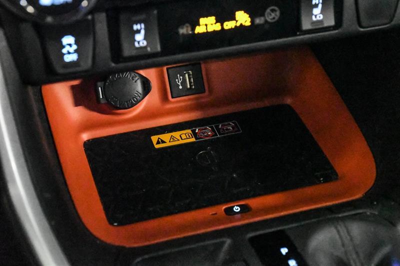 2024 Toyota RAV4 - Image 35