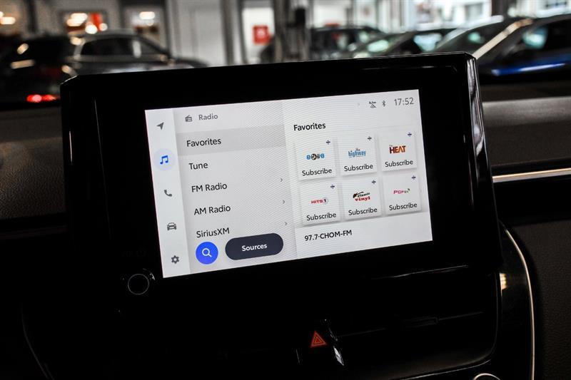 2023 Toyota Corolla - Image 29