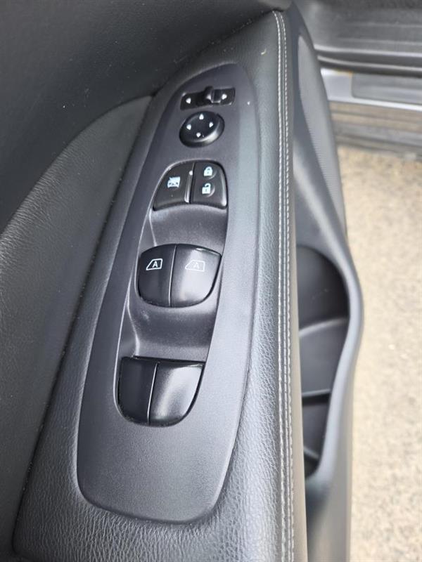 2018 Nissan Pathfinder - Image 19