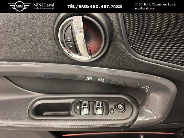 mini Countryman 2019 - 12