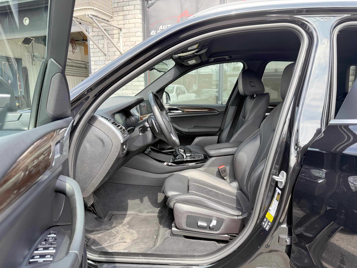 bmw X3 2022 - 31