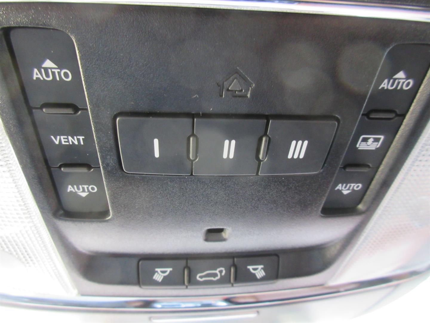 jeep Grand Cherokee 2020 - 38