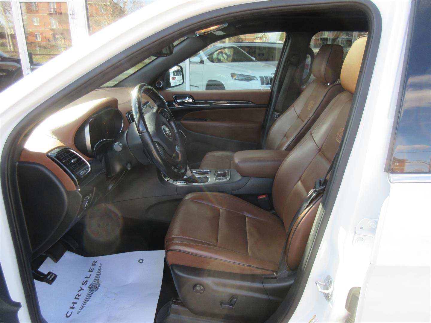 jeep Grand Cherokee 2020 - 19