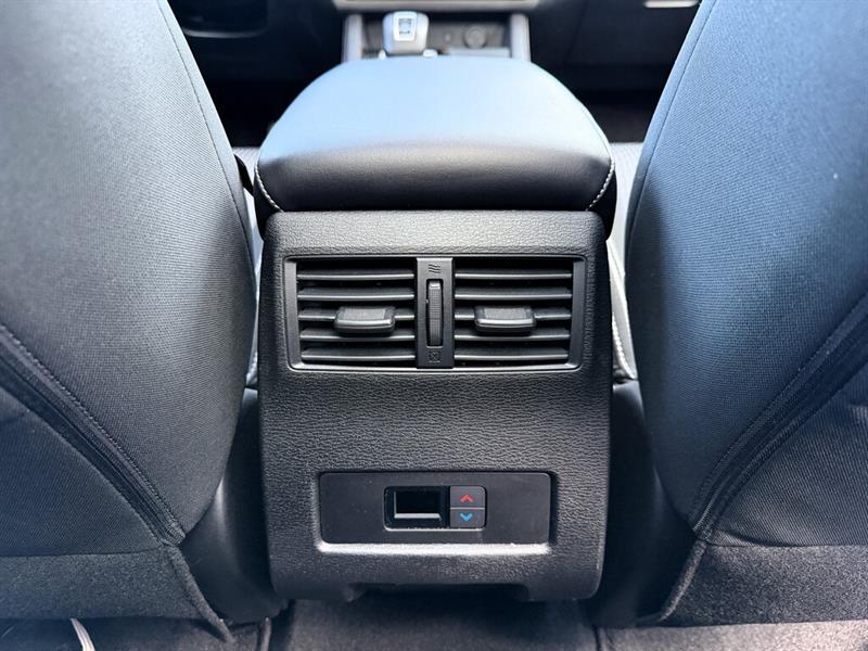 mitsubishi Outlander 2024 - 18