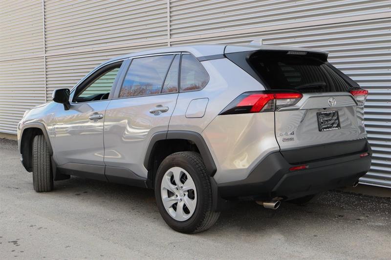 toyota RAV4 2024 - 8