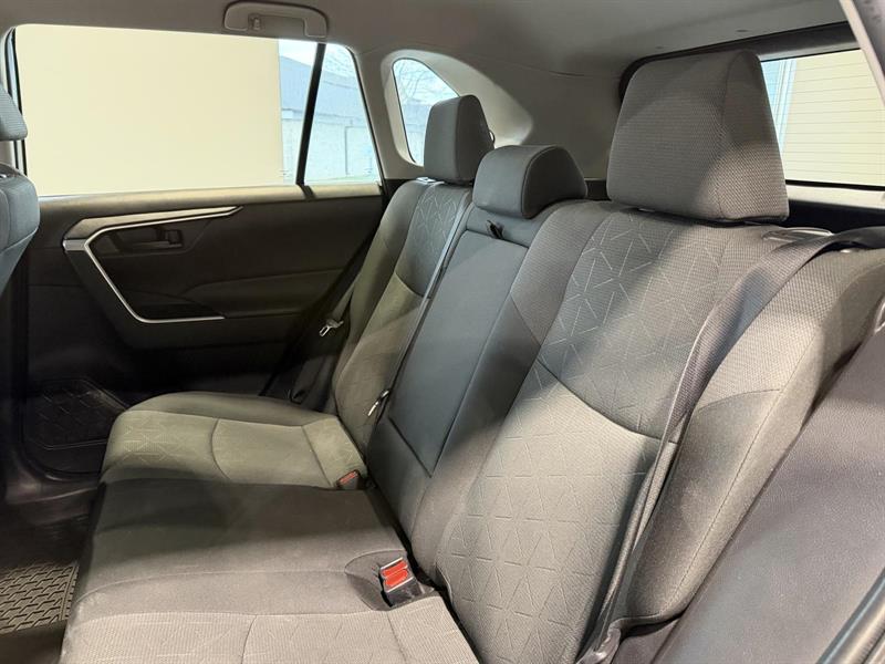 toyota RAV4 2022 - 8