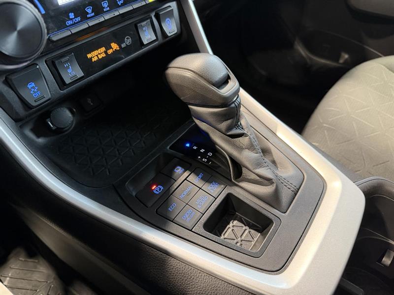 toyota RAV4 2022 - 18