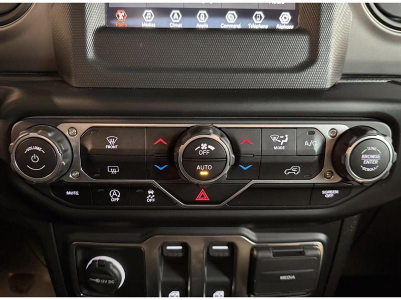 jeep Wrangler 2021 - 17
