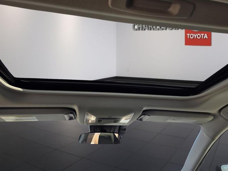toyota RAV4 2022 - 13