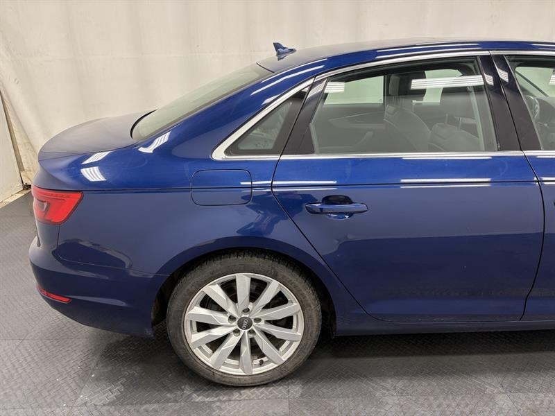 audi A4 2017 - 12