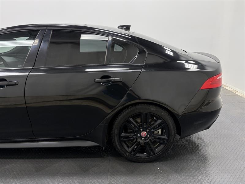 jaguar XE 2017 - 4