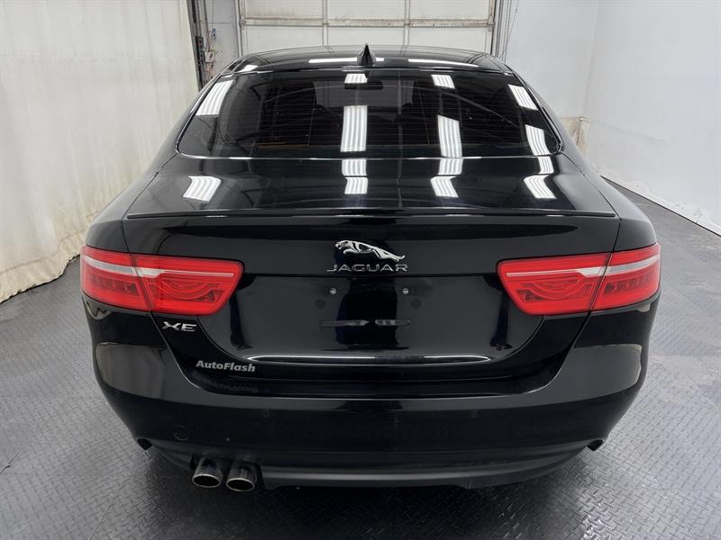 jaguar XE 2017 - 6