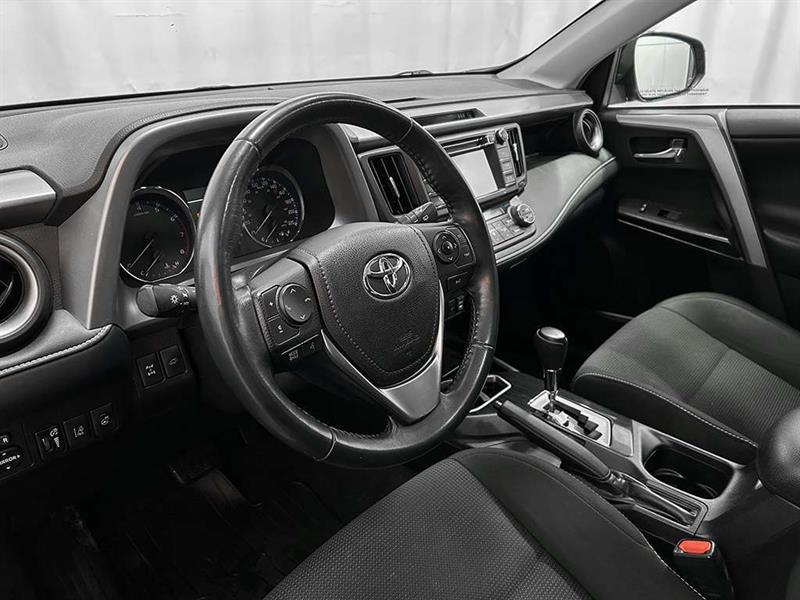toyota RAV4 2018 - 9