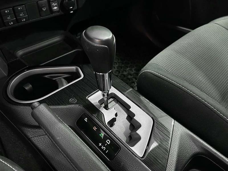 toyota RAV4 2018 - 15