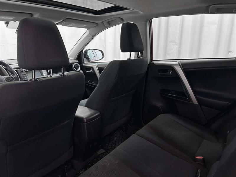 toyota RAV4 2018 - 22