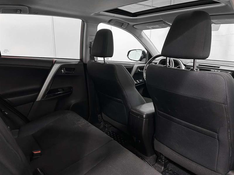 toyota RAV4 2018 - 23