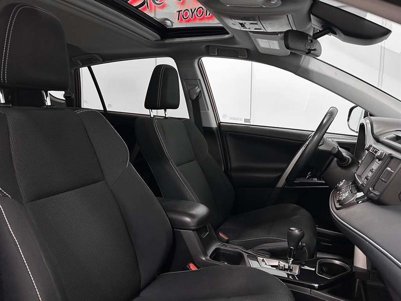 toyota RAV4 2018 - 26