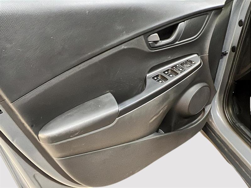 hyundai Kona 2022 - 21
