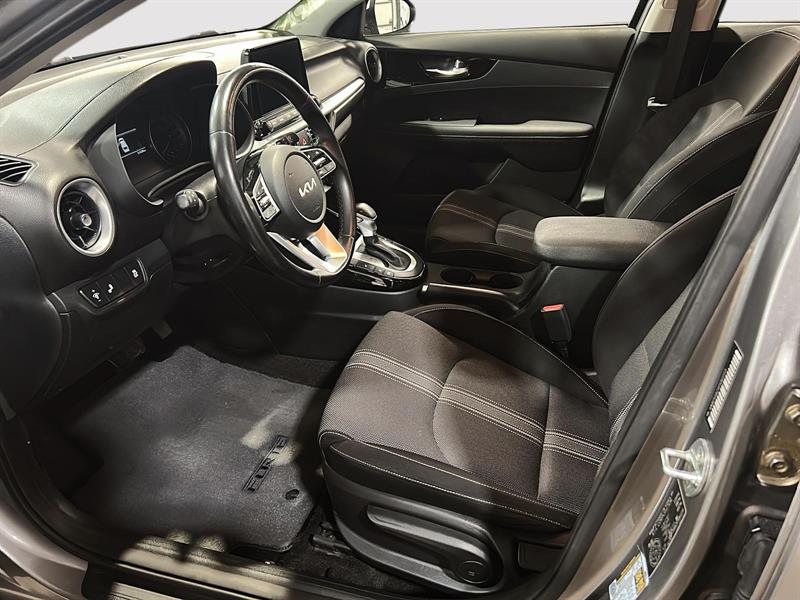 kia Forte5 2023 - 7
