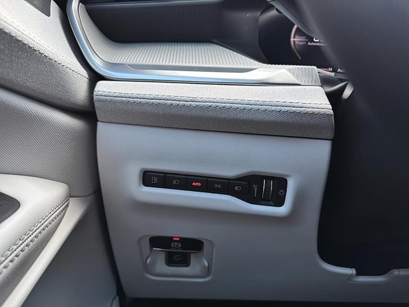 jeep Cherokee 2026 - 26