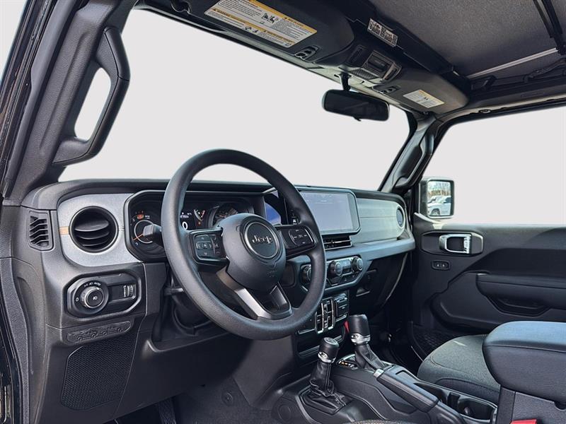 jeep Wrangler 2026 - 13