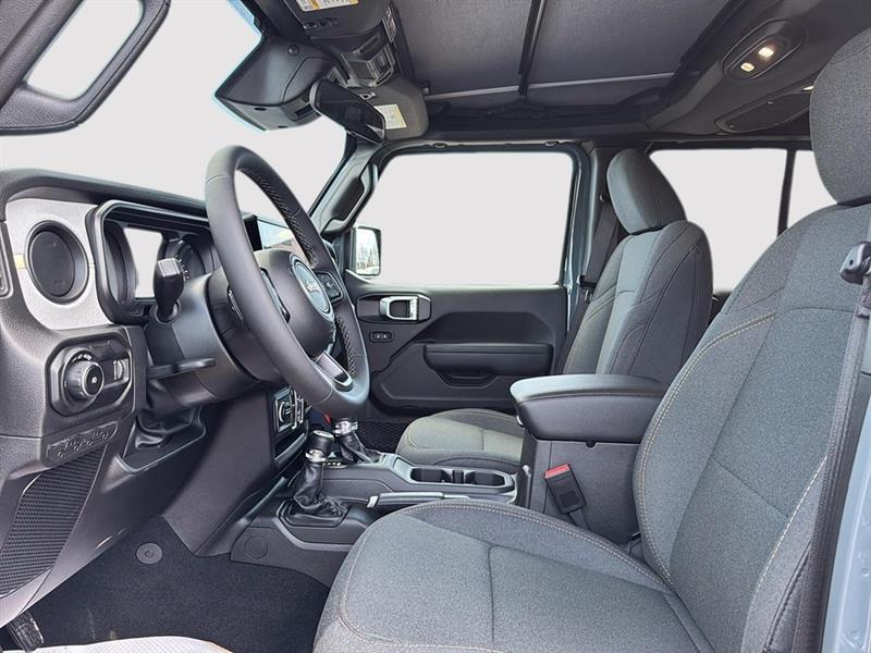 jeep Wrangler 2026 - 12