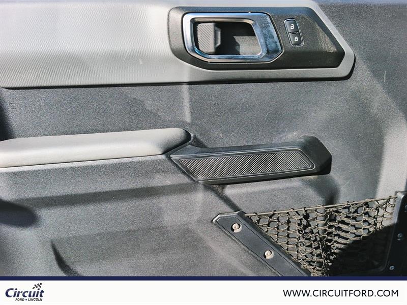 ford Bronco 2021 - 12