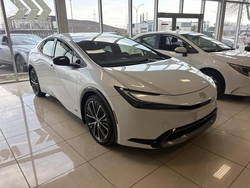 toyota Prius 2024