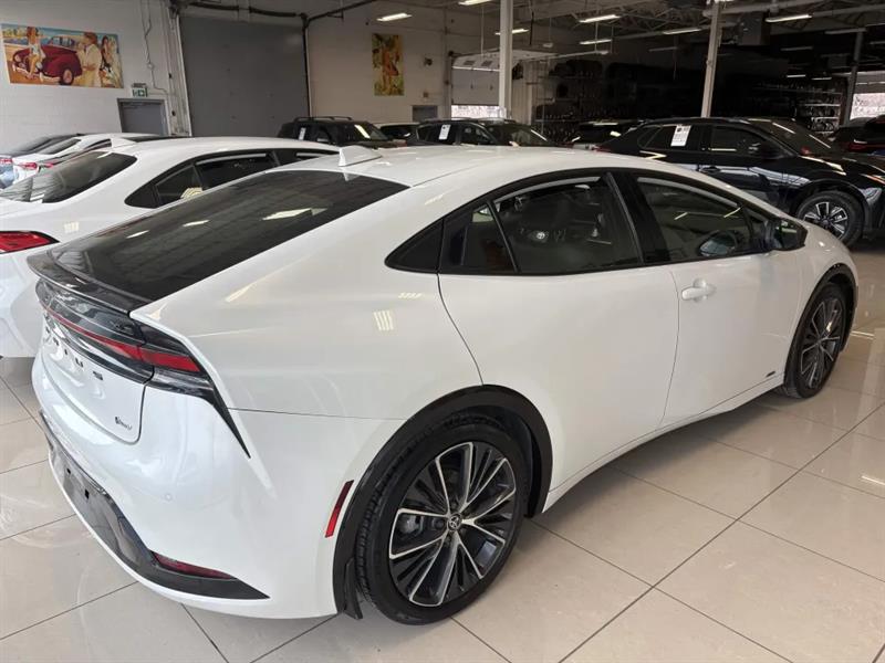 toyota Prius 2024 - 4