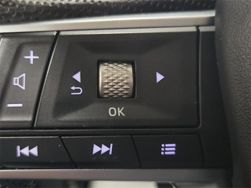 mitsubishi Outlander 2023 - 17