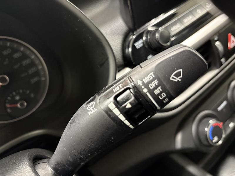 kia Forte 2020 - 12
