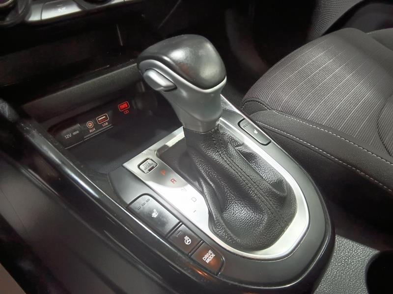 kia Forte 2021 - 20