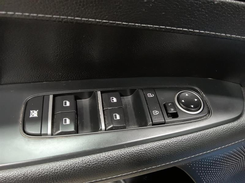 kia Forte 2021 - 26