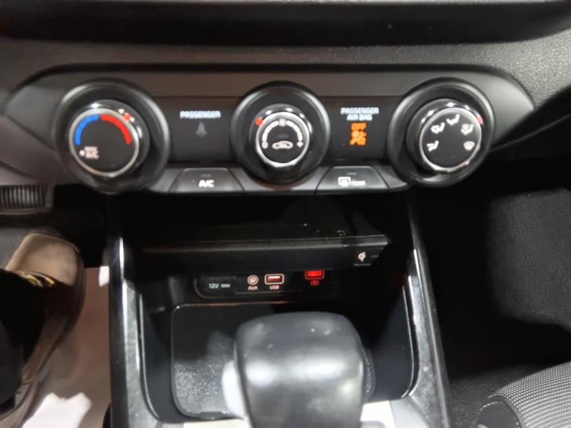 kia Forte 2021 - 29