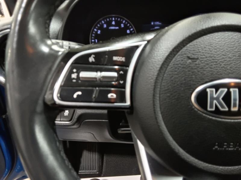 kia Forte 2021 - 32