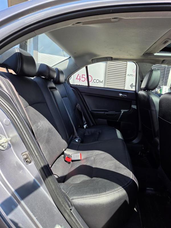 mitsubishi Lancer 2016 - 12