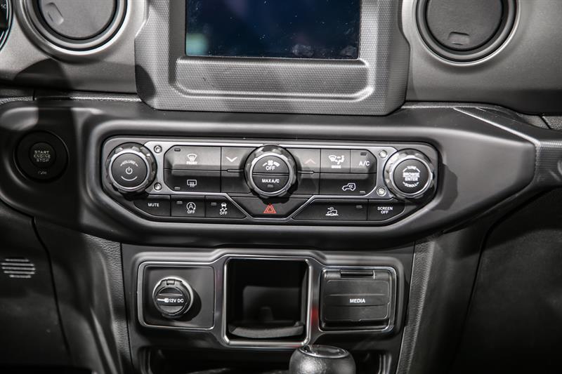 jeep Wrangler 2023 - 25