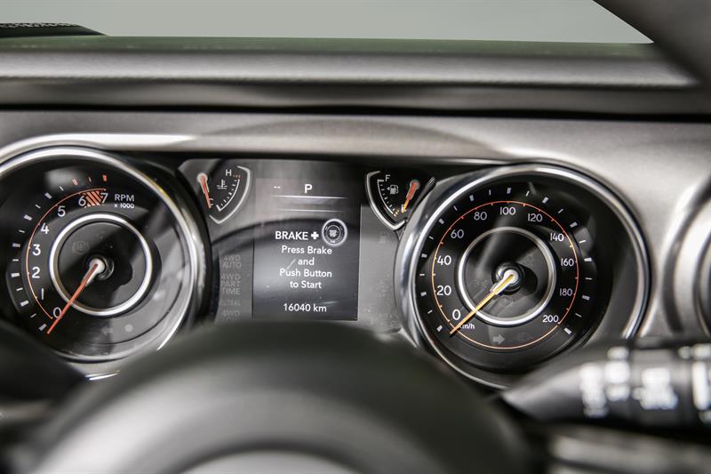 jeep Wrangler 2023 - 26