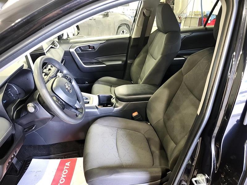 toyota RAV4 2025 - 8