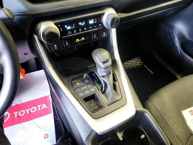 toyota RAV4 2025 - 13